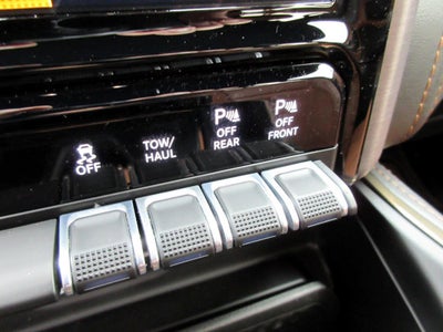 2023 RAM 1500 Longhorn Crew Cab SWB 4WD