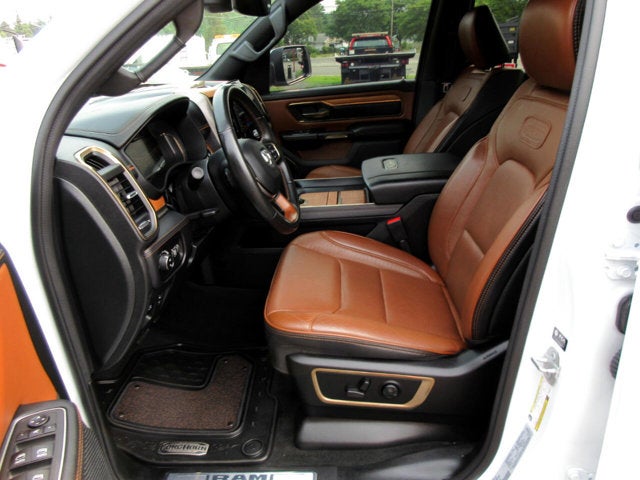 2023 RAM 1500 Longhorn Crew Cab SWB 4WD