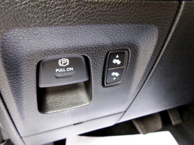 2023 RAM 1500 Longhorn Crew Cab SWB 4WD