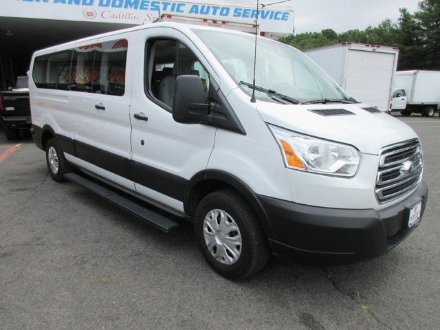 2019 Ford T-350 XLT 15 PASSENGER VAN XL