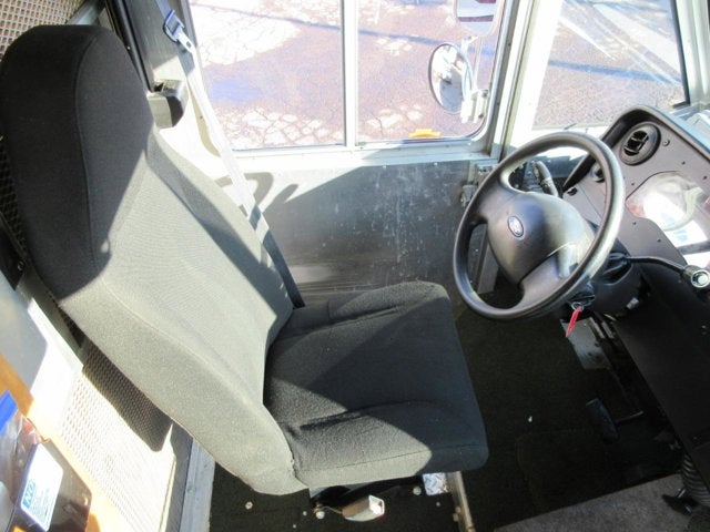 2011 Ford Econoline Commercial Chassis E350, 14 FOOT STEP VAN, 94K MILES