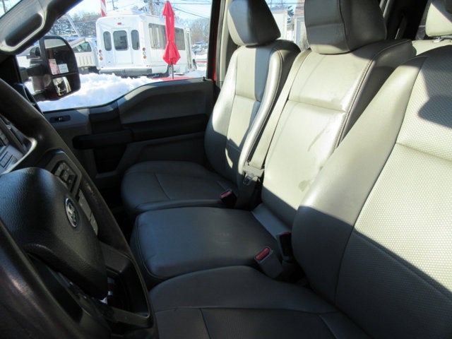 2017 Ford Super Duty F-550 DRW Crew Cab 2WD, 11 FOOT MASON DUMP