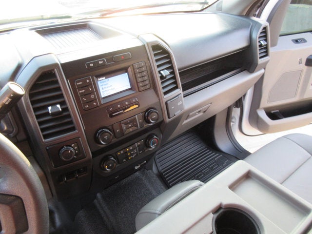 2022 Ford Super Duty F-550 DRW Crew Cab 4X4, DIESEL, SERVICE TRUCK