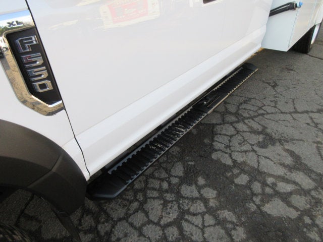 2022 Ford Super Duty F-550 DRW Crew Cab 4X4, DIESEL, SERVICE TRUCK