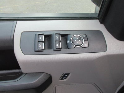 2019 Ford F-550 CREW, LANDSCAPE DUMP, 4X4 XL