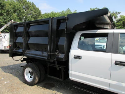 2019 Ford F-550 CREW, LANDSCAPE DUMP, 4X4 XL