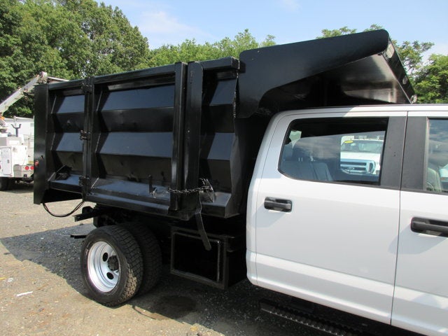 2019 Ford F-550 CREW, LANDSCAPE DUMP, 4X4 XL
