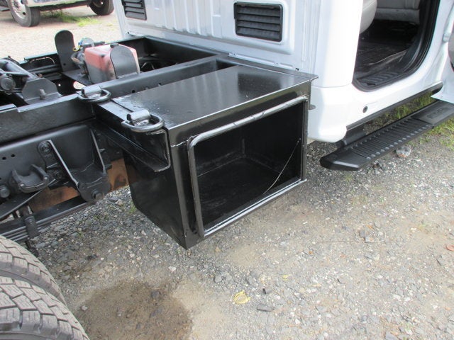 2019 Ford F-550 CREW, LANDSCAPE DUMP, 4X4 XL