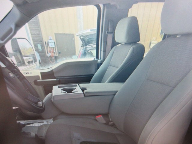 2019 Ford Super Duty F-450 STAKE BED, FLATBED XL