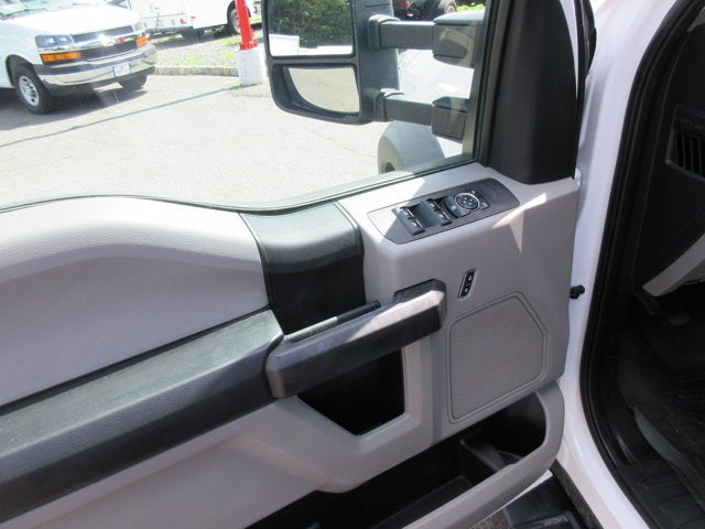 2021 Ford Super Duty F-550 EXT, UTILITY, 4X4 GAS XL