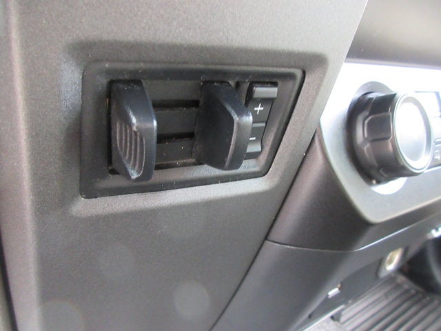 2021 Ford F-550, EXT CAB 4X4 GAS DUMP TRUCK XL