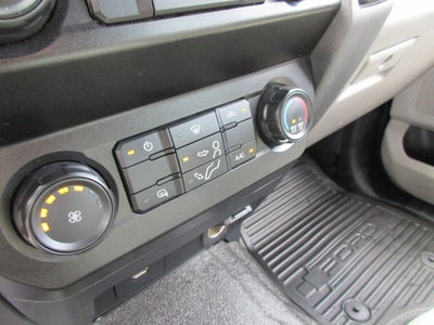 2021 Ford F-550, EXT CAB 4X4 GAS DUMP TRUCK XL