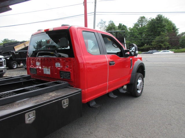 2021 Ford F-550, EXT CAB 4X4 GAS DUMP TRUCK XL