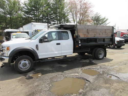 2022 Ford Super Duty F-550 DRW LARIAT