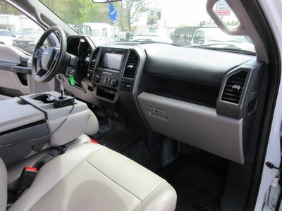 2022 Ford Super Duty F-550 DRW LARIAT