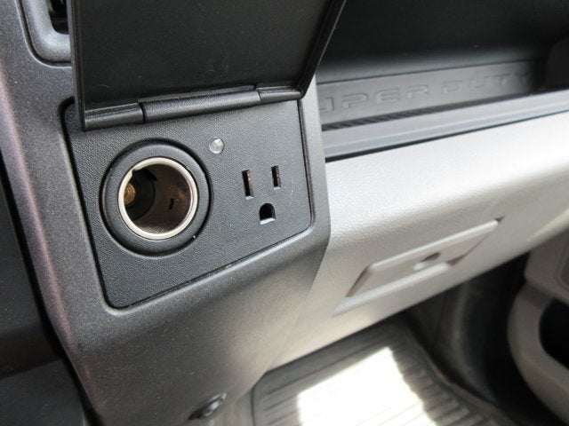 2022 Ford Super Duty F-550 DRW LARIAT