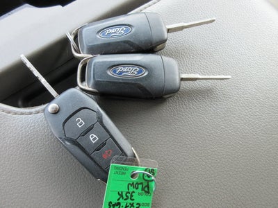 2022 Ford Super Duty F-550 DRW LARIAT