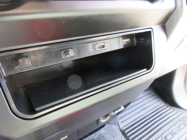 2022 Ford F550 SUPER CAB DUMP TRUCK, SNOW PLOW XL