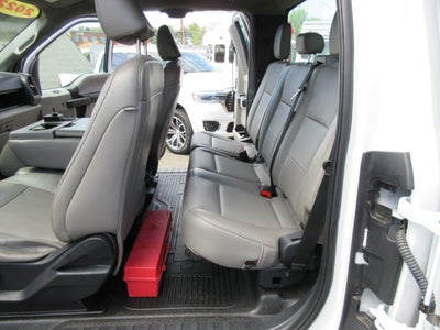 2022 Ford F550 SUPER CAB DUMP TRUCK, SNOW PLOW XL