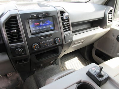 2022 Ford Super Duty F-550 DRW LARIAT