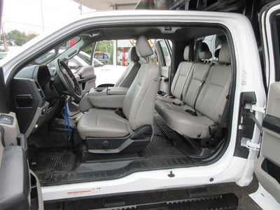 2020 Ford F-550 EXT CAB 4X4 GAS DUMP TRUCK XL