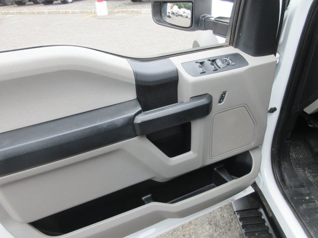 2020 Ford F-550 EXT CAB 4X4 GAS DUMP TRUCK XL