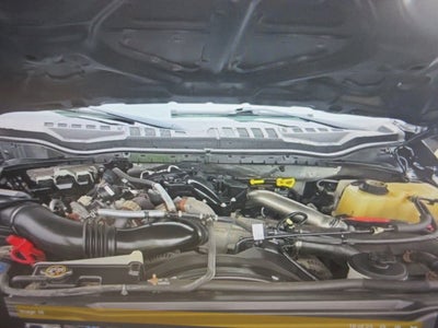 2019 Ford Super Duty F-550 DUMP TRUCK LARIAT