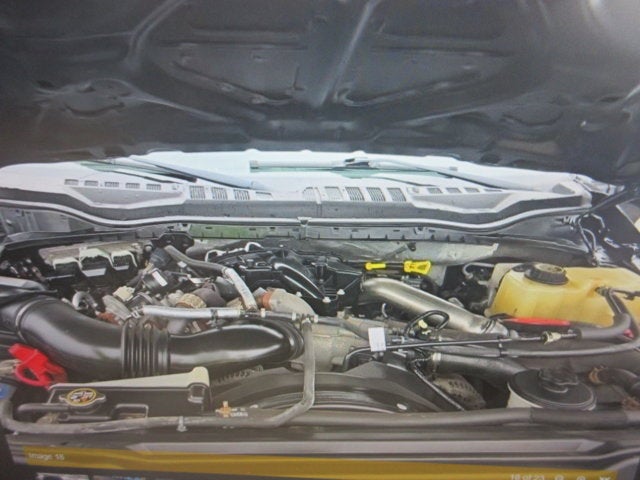 2019 Ford Super Duty F-550 DUMP TRUCK LARIAT