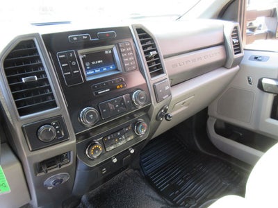 2019 Ford Super Duty F-550 DUMP TRUCK XL