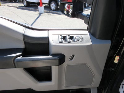 2019 Ford Super Duty F-550 DUMP TRUCK XL