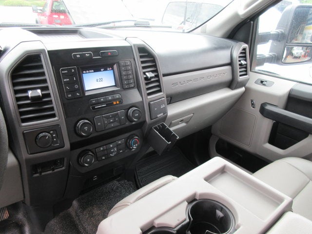 2021 Ford F550 EXT CAB, 4X4 DIESEL, DUMP XL