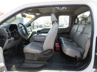 2019 Ford Super Duty F-550 DRW XL