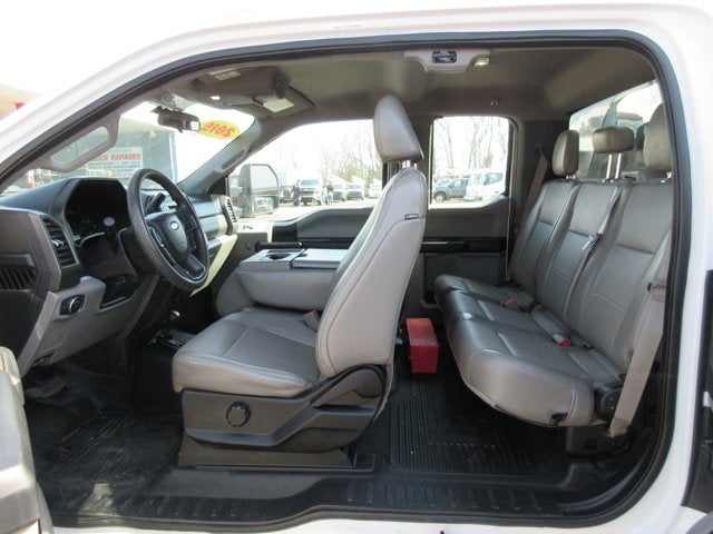 2019 Ford Super Duty F-550 DRW XL