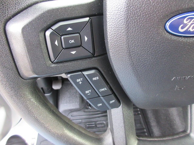 2020 Ford F-350 CREW CAB SERVICE TRUCK 4X4 XL