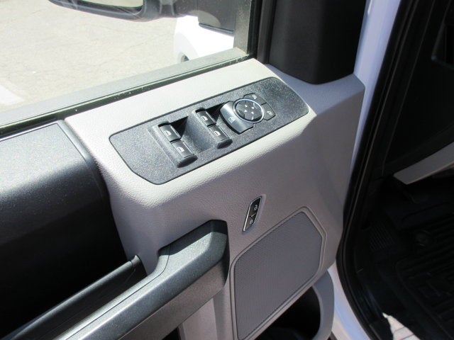 2020 Ford F-350, SUPER CAB, DUMP, PLOW XL