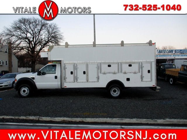 2010 Ford F-450 Super Duty Chassis Cab
