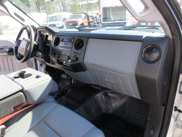 2015 Ford Super Duty F-250 SRW UTILITY TRUCK 4X4