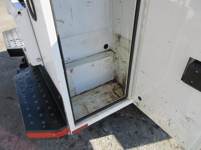 2015 Ford Super Duty F-250 SRW UTILITY TRUCK 4X4