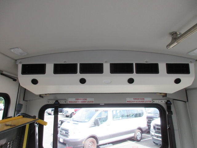 2019 Ford E-350, 9 PASSENGER HANDICAP BUS E-350 SRW 138" WB