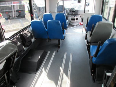 2019 Ford E-350, 9 PASSENGER HANDICAP BUS E-350 SRW 138" WB
