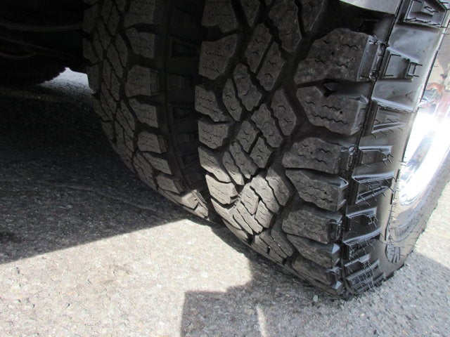 2019 Ford E-350, 9 PASSENGER HANDICAP BUS E-350 SRW 138" WB