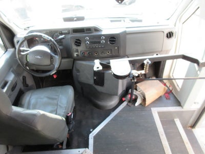 2014 Ford Econoline Commercial Cutaway BUS NO SEATS E-350 Super Duty 138" 5-Spd SRW