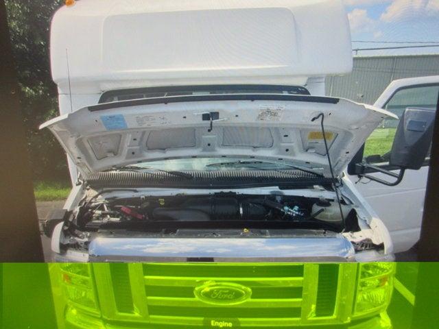 2019 Ford E-350 HANDICAP, PASSENGER BUS E-350 SRW 138" WB