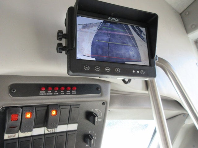 2017 Ford E-Series Cutaway E350, 12 PASSENGER BUS, HANDICAPPED BUS