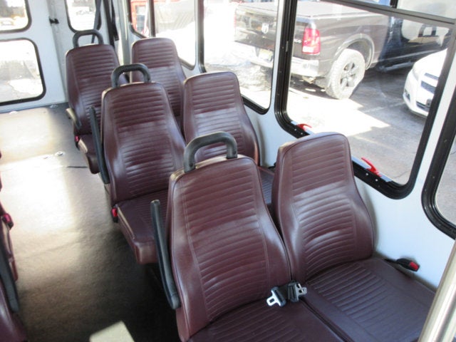 2017 Ford E-Series Cutaway E350, 12 PASSENGER BUS, HANDICAPPED BUS