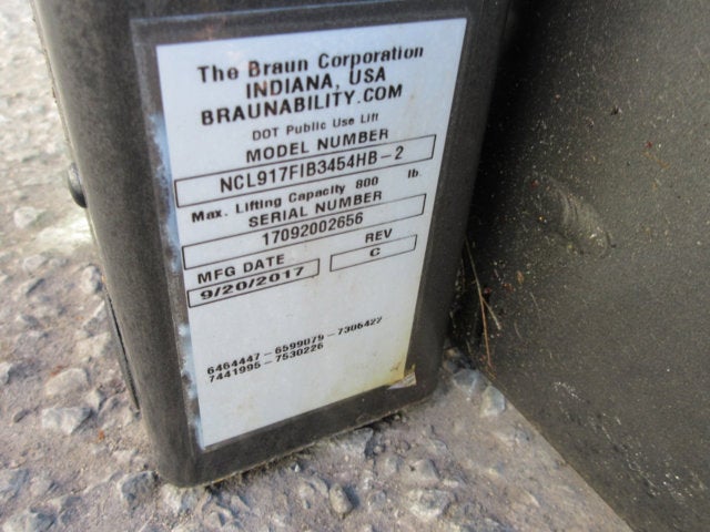 2017 Ford E-Series Cutaway E350, 12 PASSENGER BUS, HANDICAPPED BUS