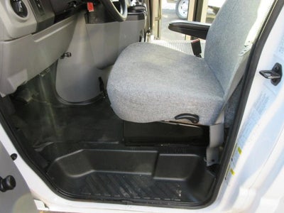 2017 Ford E-Series Cutaway 12 PASSENGER, HANDICAPPED BUS
