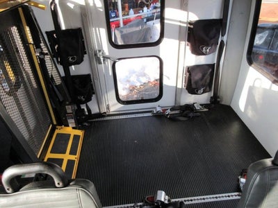 2017 Ford E-Series Cutaway 12 PASSENGER, HANDICAPPED BUS