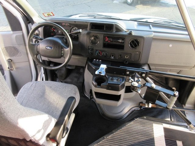 2017 Ford E-Series Cutaway 12 PASSENGER, HANDICAPPED BUS