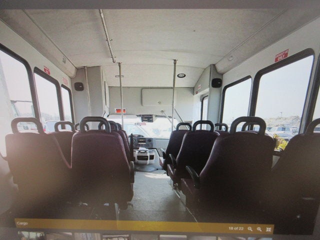 2012 Ford Econoline Commercial Cutaway 12 PASSENGER HANDICAPPED BUS